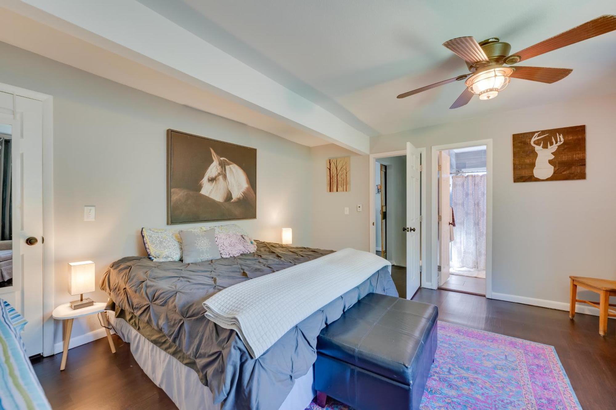 Stunning Golden Home With Deck About 35 Mi To Denver! المظهر الخارجي الصورة